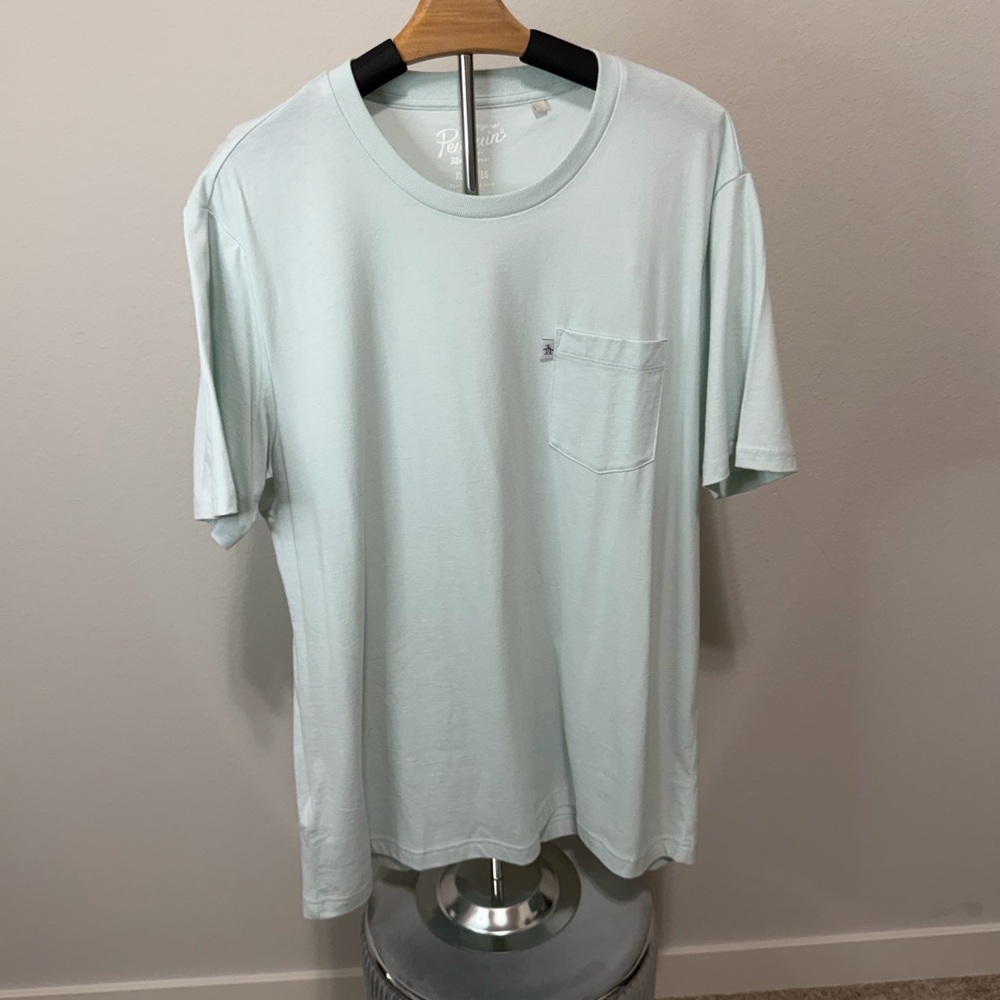 🔥🔥SALE🔥🔥any 2 Original Penguin shirts for $40 and free shipping M3